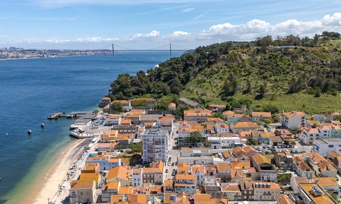 Trafaria Apartment | Hopstays - Trafaria Rio Pearl 47