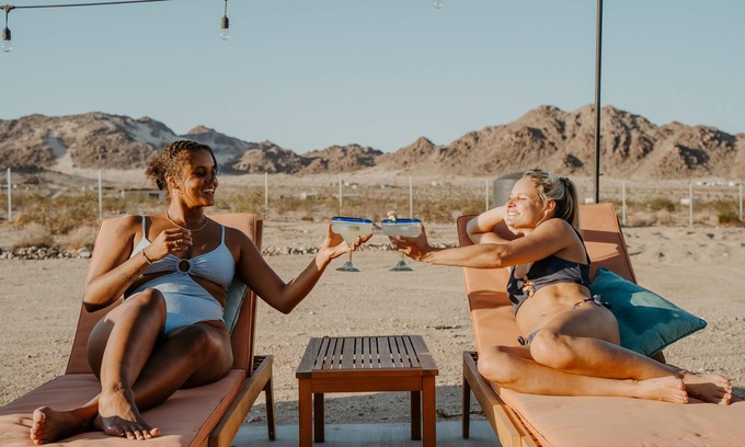 Wonder Valley House | Horizon Haven | Hot Tub, Views, Romantic Retreat
