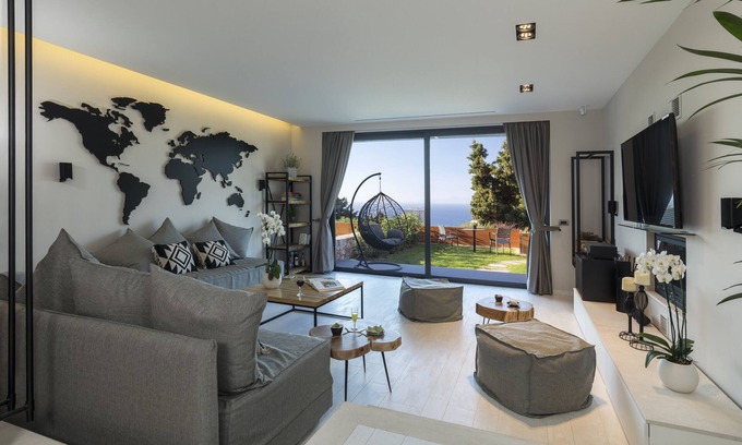 Ixia Villa | Horizon Villa (Breathtaking luxury villa in Rhodes town)