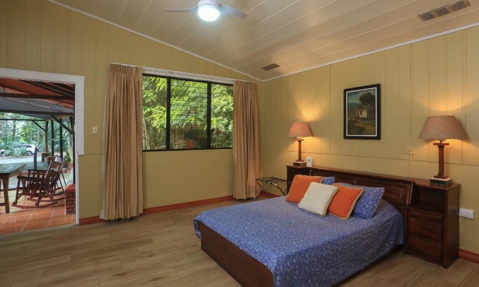 Las Horquetas Bed & Breakfast | Horquetas River Lodge
