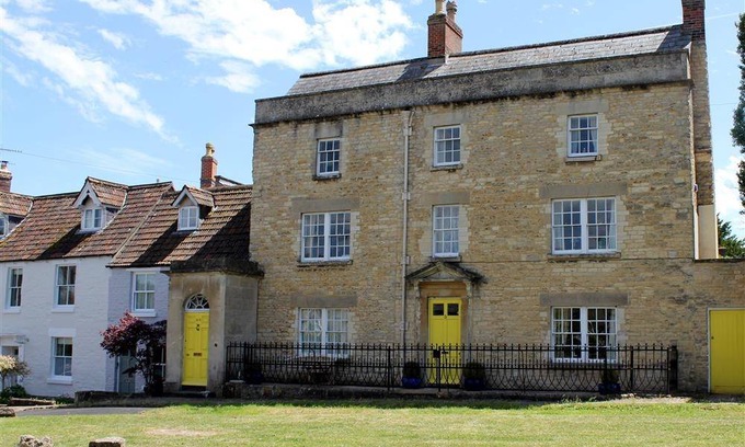 Calne Cottage | Horsebrook House Apartment