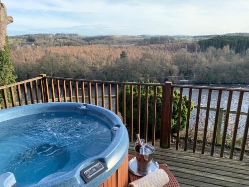 Stanley House | Horsey Reach Lodge
