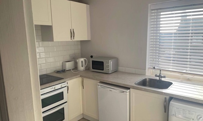 Horsforth Apartment | Horsforth Apartment Leeds Bradford Airport