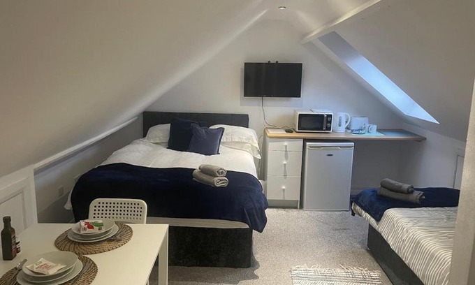 Horsforth Apartment | Horsforth Studios Flat B