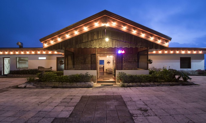 Vara Blanca House | Hortensias Chalets Vara Blanca