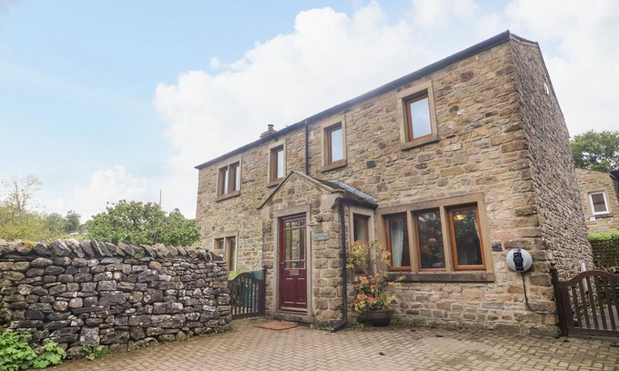 Horton in Ribblesdale Cottage | HORTON SCAR HOUSE, pet friendly in Horton-In-Ribblesdale