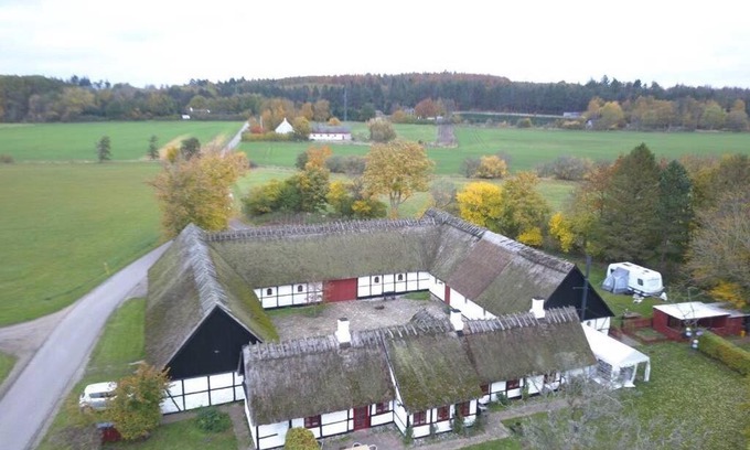 Naestved House | 'Hos Morten' - plads til alle