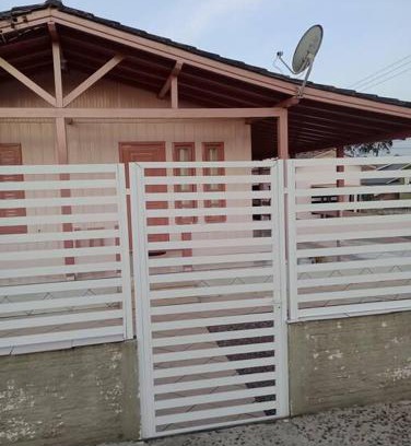 Lauro Muller House | Hospedagem Famíliar casa Rosa