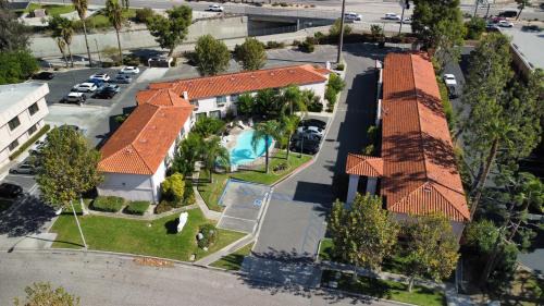 San Bernardino Hotel | Hospitality Inn