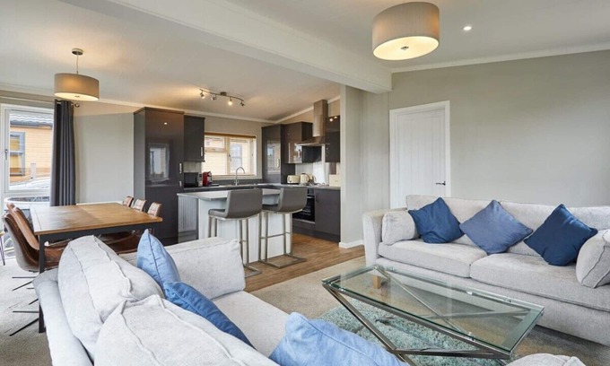 Runswick Bay Ski Chalet | Host & Stay | 19 The Pines