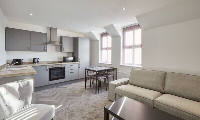 Loftus Apartment | Host & Stay | Apartment 6, Loftus