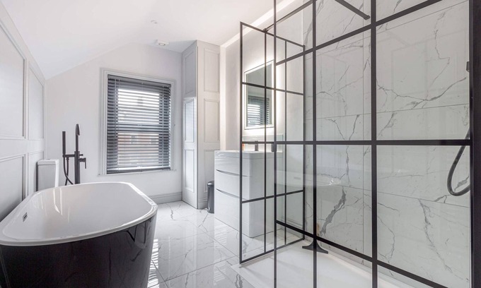 Hereford House | Host & Stay | Barton Road Retreat