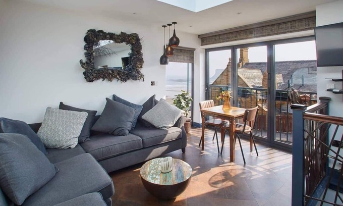 Saltburn-by-the-Sea House | Host & Stay | The Nook