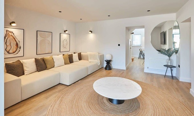 Seahouses House | Host & Stay | Taylor Street