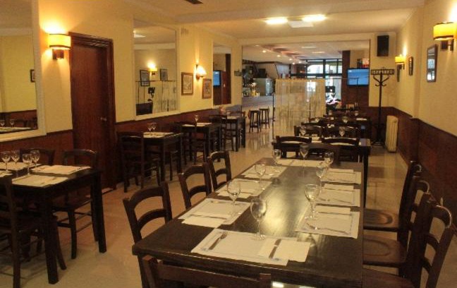 Bandeira House | Hostal Conde Rey