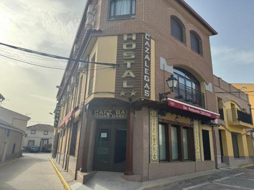 Cazalegas House | Hostal de Cazalegas