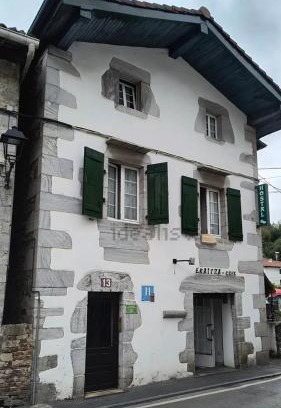 Lesaka House | Hostal Ekaitza