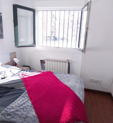 Valdemoro Apartment | Hostal El Caracol