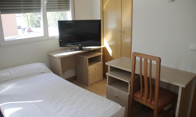 Burgos House | HOSTAL FRANCISCO SALINAS