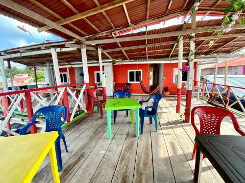 Isla Mucura House | Hostal Paraiso