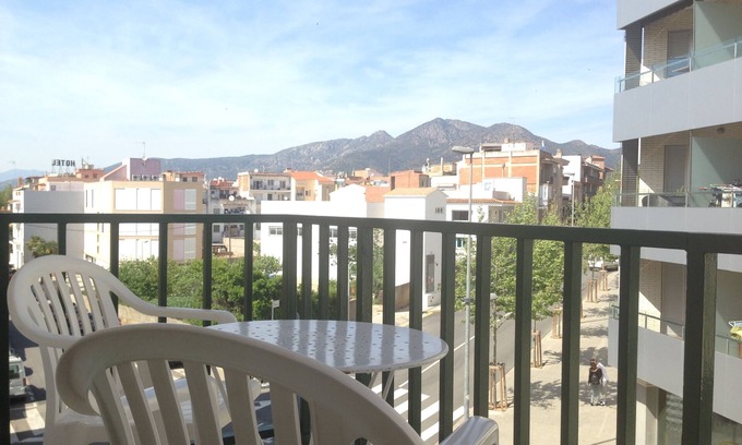 Roses Town Center House | Hostal Rom