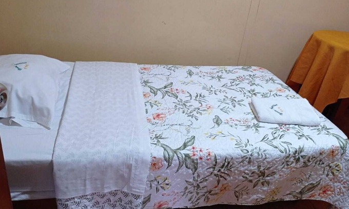 Chimbote House | Hostal San Antonio, free internet, cochera