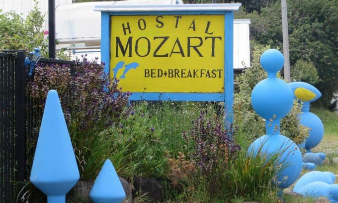 Lenca House | Hostal y Cabañas Mozart