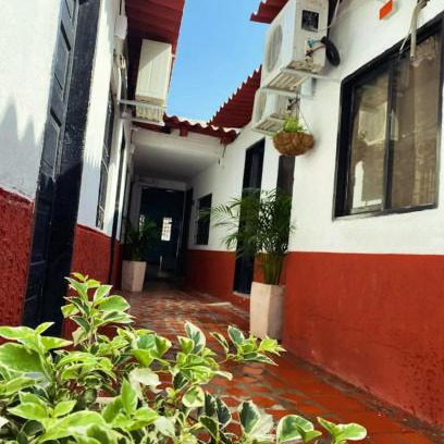 Valledupar House | Hostal Y Hospedaje Familiar Amanecer del Valle 2
