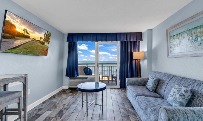 Myrtle Beach Apartment | Hosteeva Boardwalk Beachfront Condo