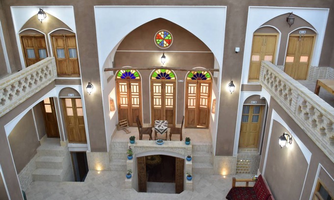 Kāshān Hostel | Hostel ∙ 8 guests