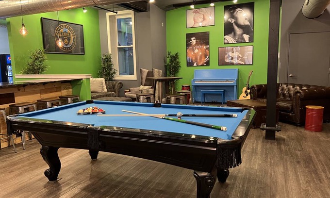 Center City East Hostel | Hostel ∙ 8 guests