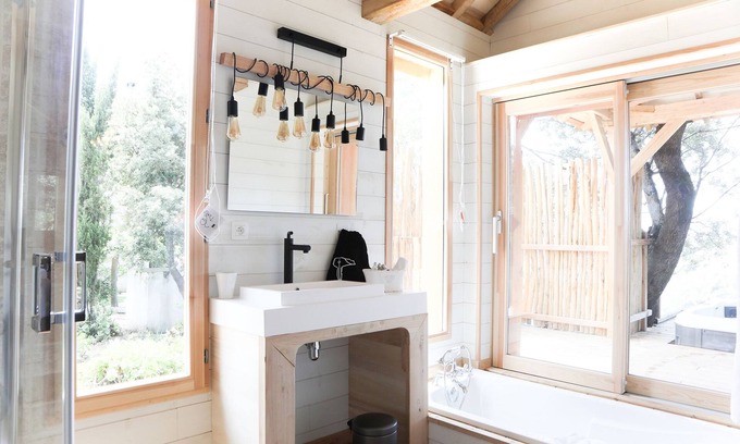 Vetricella House | Hostellerie du Moulin des Oliviers