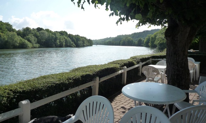 Gouvieux Hotel | Hostellerie du Pavillon St Hubert