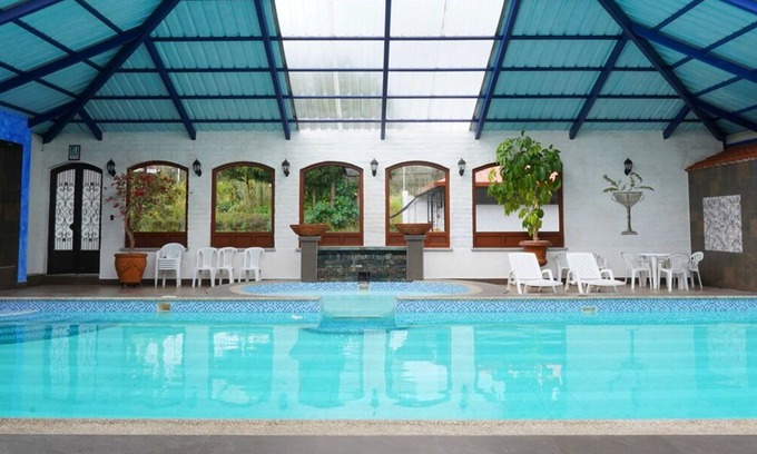Guano Hotel | Hostería Las Tres Piedras