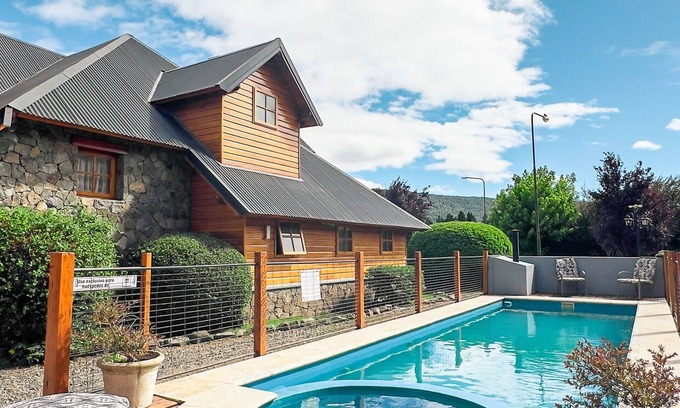 Chapelco Hotel | Hosteria y Cabañas Posada Quinen by Nordic