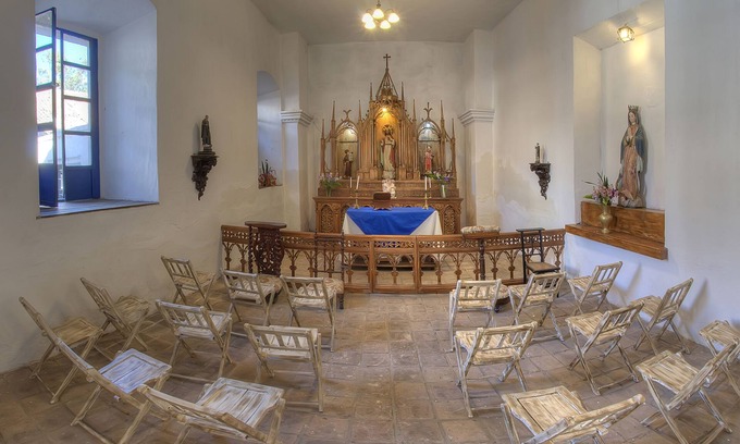 San Juan de Iluman Hotel | Hosteria Hacienda Pinsaqui