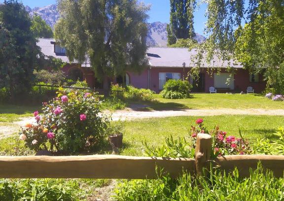 El Bolson Hotel | Hosteria Villa Turismo