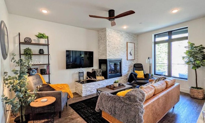 Willow Grove House | HostWise Stays - The River West - Hot Tub, Parking, Fire Pit, and more