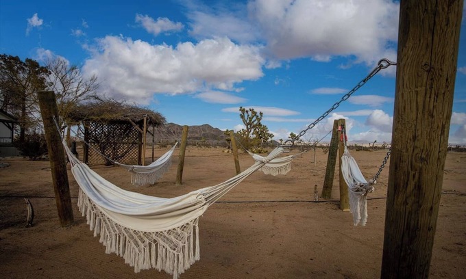 Landers House | Hot Spa + Stargazing | Dogs Welcome Here