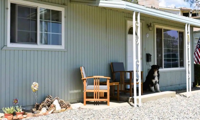 Wofford Heights House | Hot Tub Cabin With View