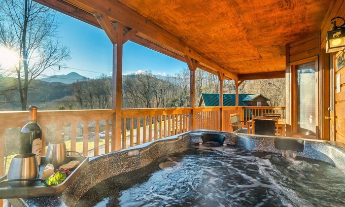 Gatlinburg Cabin | Hot Tub | Coffee Bar | Yard Games | Scenic View