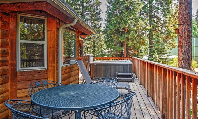 Granite Ridge House | Hot Tub, Deck and Trail Access Shaver Lake Cabin