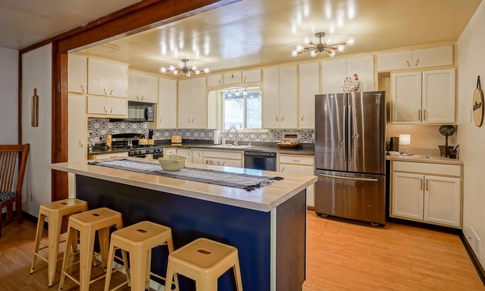 Nob Hill House | Hot Tub, Dog Friendly- 3bd/2ba home w/Retro flare!