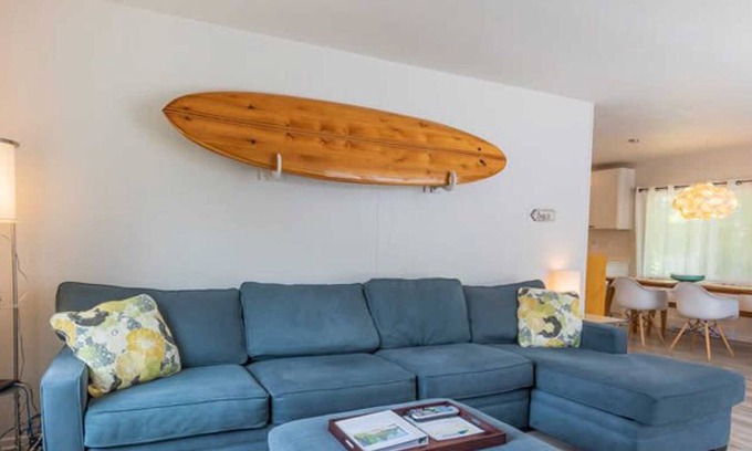 Manzanita House | Hot Tub, Dog Friendly, close to the beach and Nehalem Bay State Park
