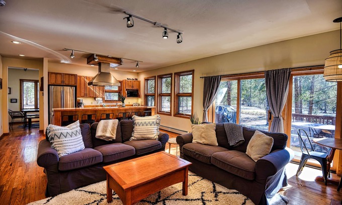 Leadville North House | Hot Tub, Grill, Sauna, Cozy/Chic Rereat