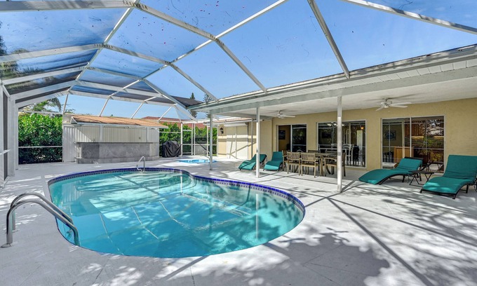Bonita Springs House | Hot Tub & Heated Pool: Bonita Springs Getaway!