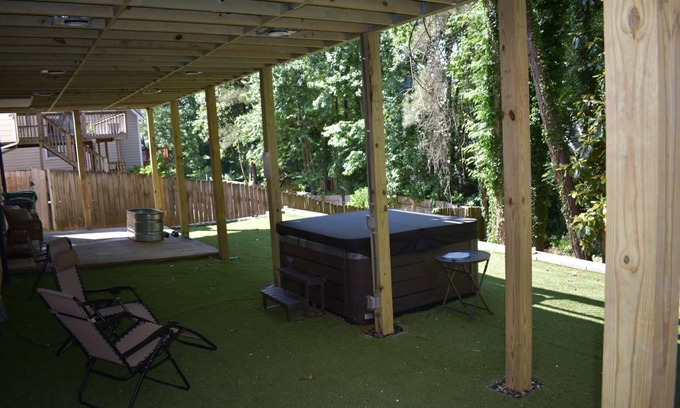 Atlanta House | Hot Tub Hideaway Oasis 10 Minutes from Buckhead