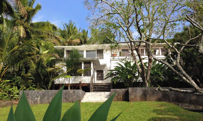 Kapoho House | Hot tub, jungle house, walk to Kehena Beach amazing lush views
