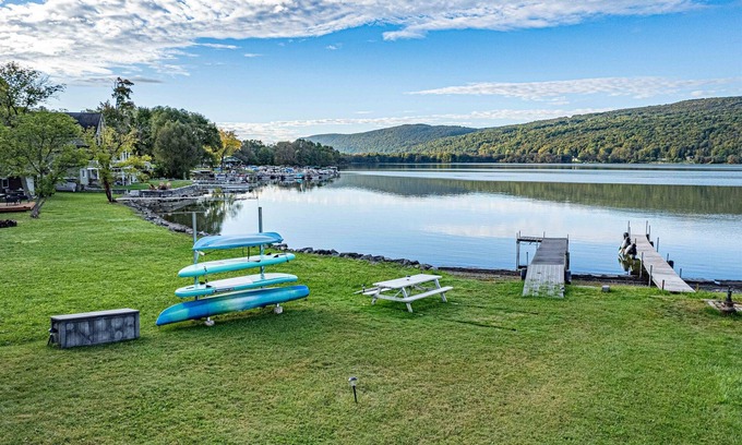 East Homer House | Hot Tub *Movie Theater *Dock *Views *Heated Pool