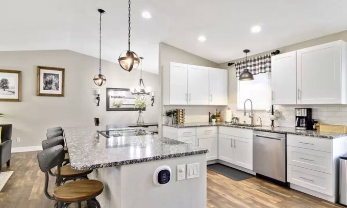 Northeast Colorado Springs House | Hot Tub-Near UCCS-Kid Friendly!